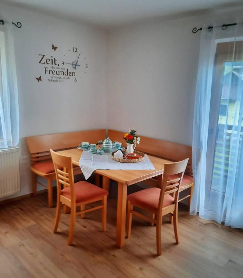 Apartment Fischer Mit Privatstrand Штайндорф-ам-Оссіахер-Зе Екстер'єр фото